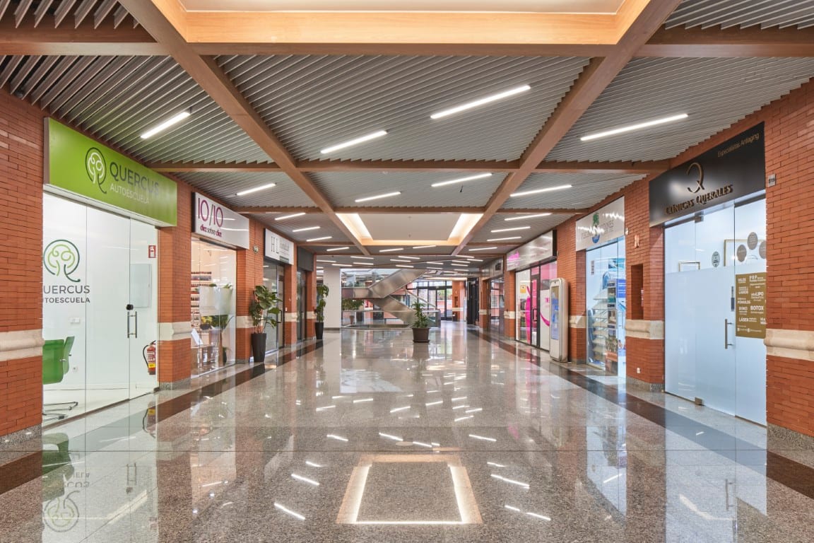 Centro Comercial El Encinar — 3